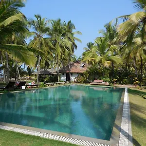 Kanan Beach Resort Nīleshwar