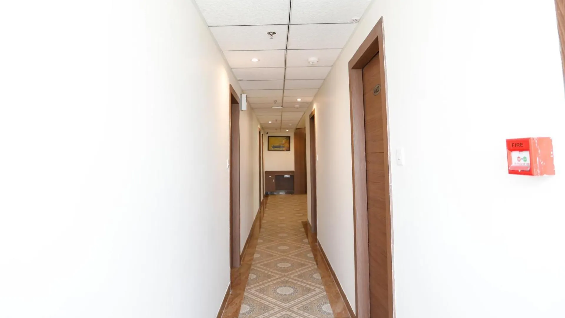 Hotel Dolphin International Varanasi India