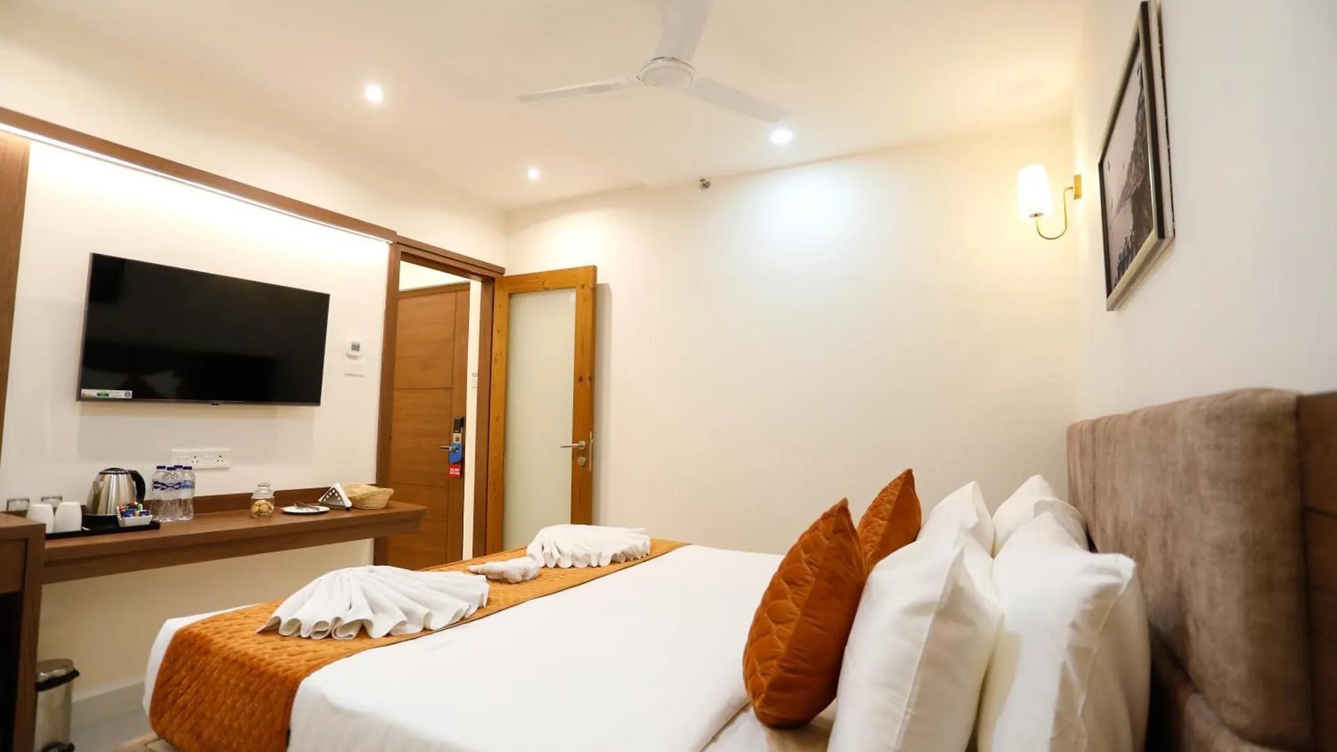 Hotel Dolphin International Varanasi